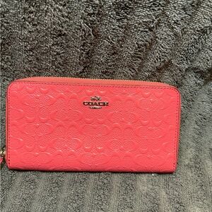 Coach Accordion Zip Wallet in signature debossed patent leather in strawberry